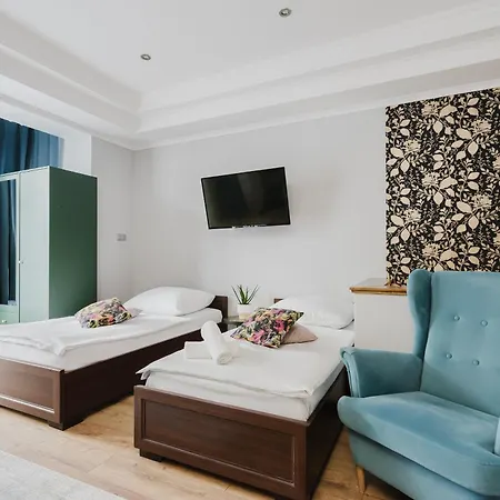 Red House - Kamienica Blisko Morza 3* Gdynia