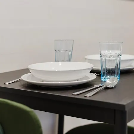 Red House - Kamienica Blisko Morza 3*