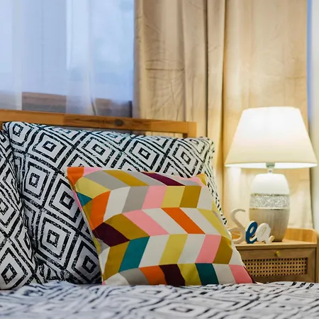 Red House - Kamienica Blisko Morza Gdynia