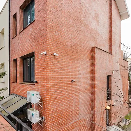 Red House - Kamienica Blisko Morza Maison d'hôtes 3*