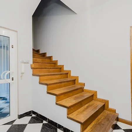 Maison d'hôtes Red House - Kamienica Blisko Morza