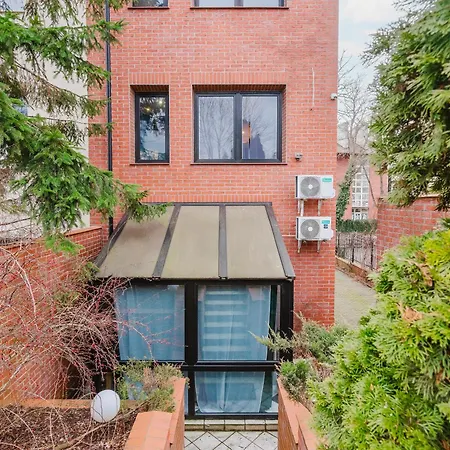 Red House - Kamienica Blisko Morza Maison d'hôtes 3*