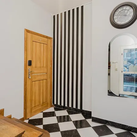 Maison d'hôtes Red House - Kamienica Blisko Morza Gdynia