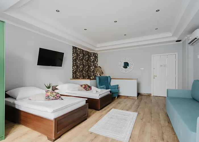 Red House - Kamienica Blisko Morza Penzion