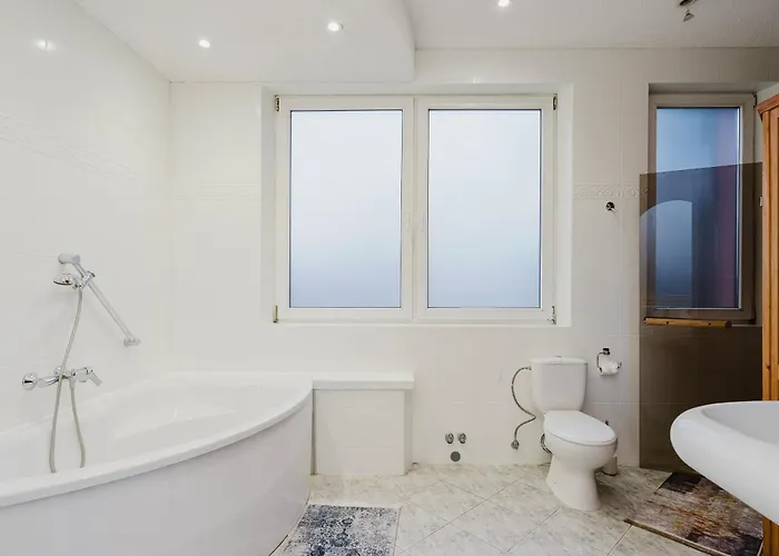 Red House - Kamienica Blisko Morza Penzion Gdyně