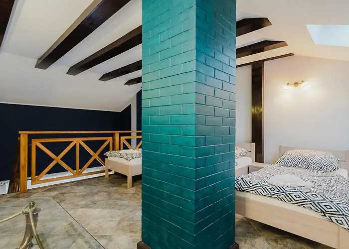 Red House - Kamienica Blisko Morza 3* Gdyně