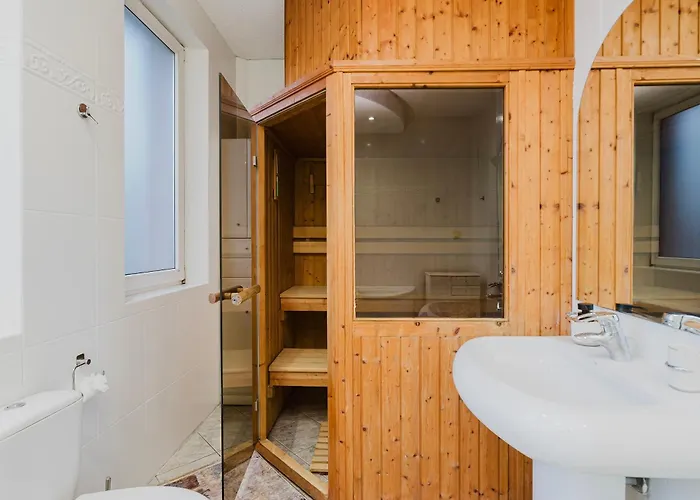 Red House - Kamienica Blisko Morza