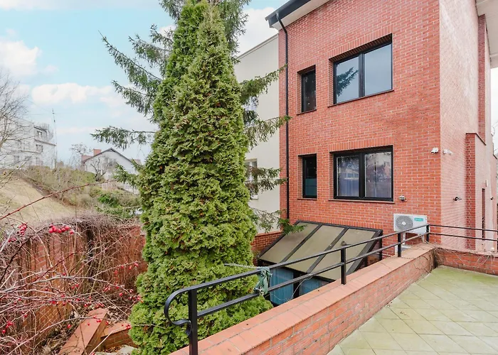 Red House - Kamienica Blisko Morza 3* Gdyně